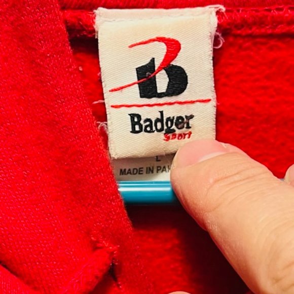 Catholic University (CUA) Cross Country Men's L Sweatshirt Red & Black Badger - Picture 3 of 5